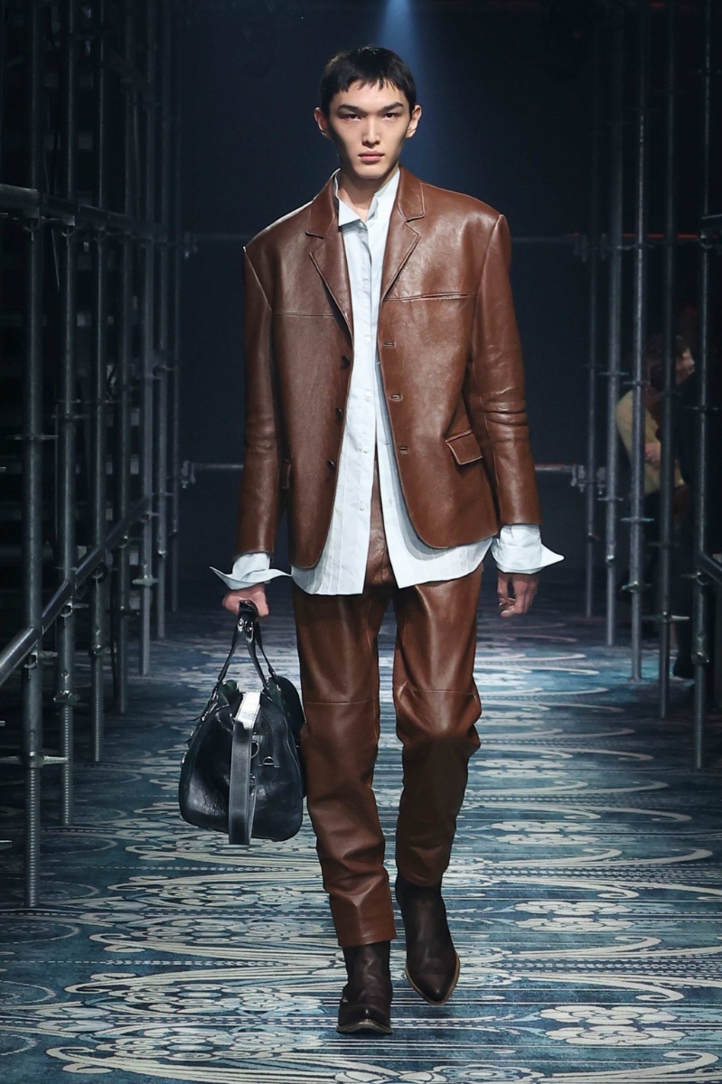 Prada_Mens_FW2542